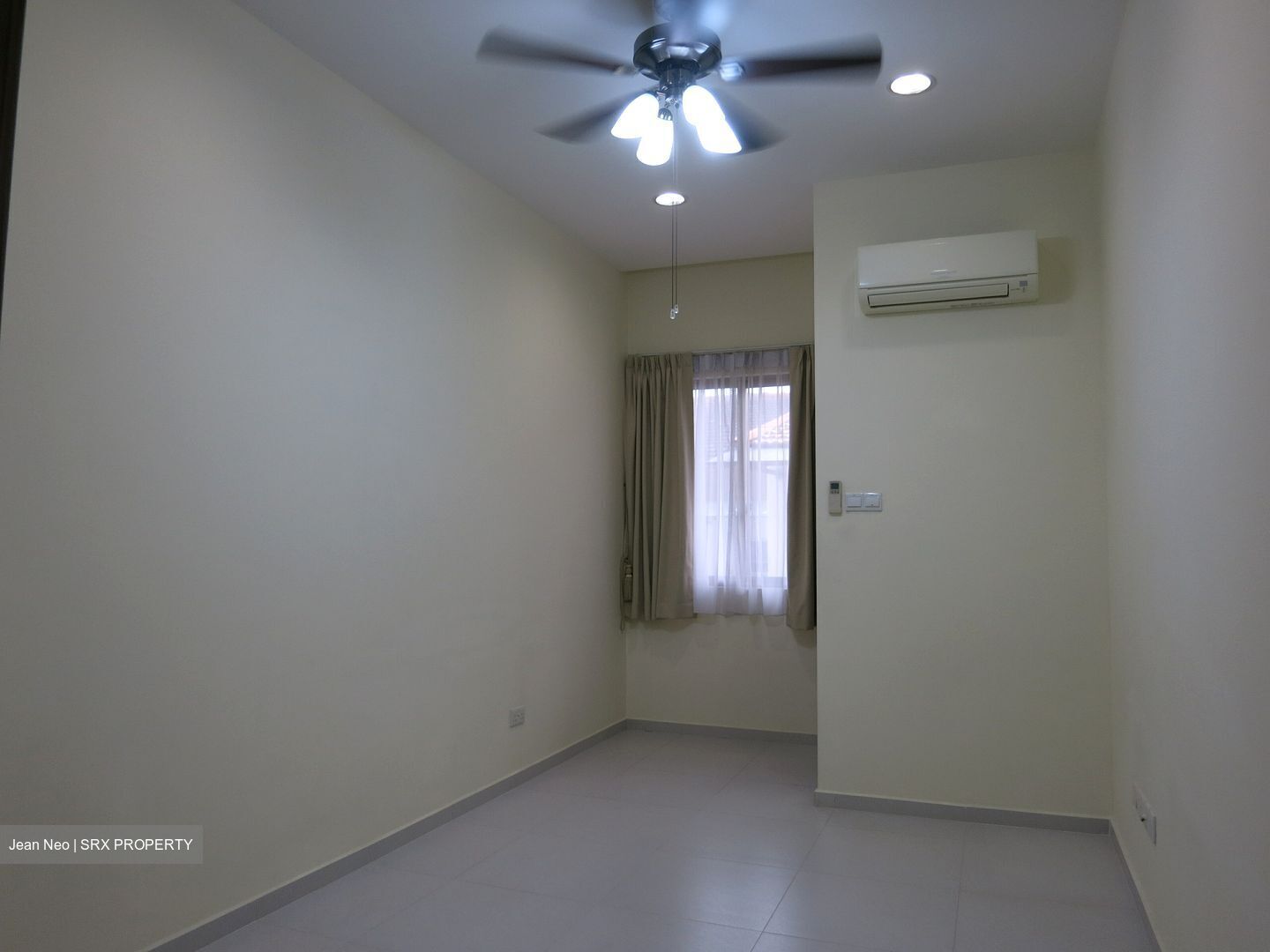 Golden Hill Estate (D19), Terrace #564210721